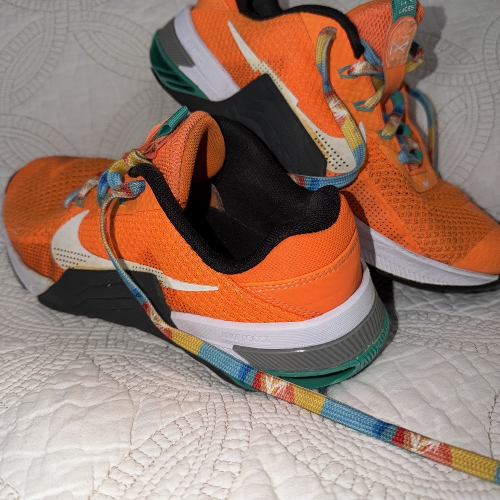 Nike CZ8281-883 Metcon 7 Low Top Lace Up Orange Sneaker Shoes Size 8